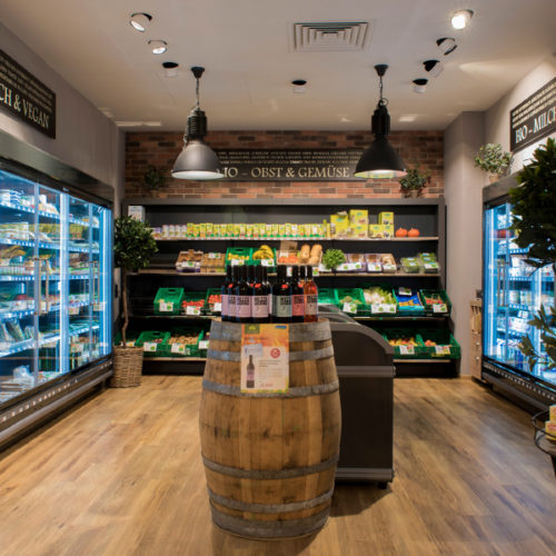 Der Laden ist eine Symbiose aus Reformhaus und Naturkost-Fachgeschäft. (Foto: Vita Nova)