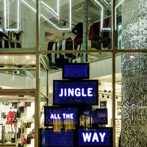 Light Installation bei DKNY