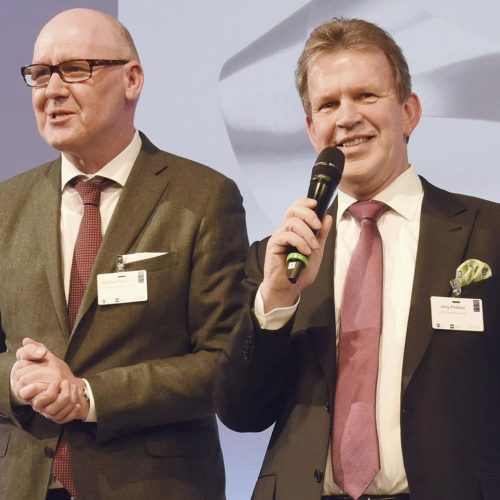 Michael Gerling (EHI) und Jörg Pretzel (GS1 Germany)