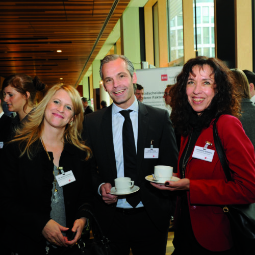 Dr. Simone Kerner (Douglas), Jochen Freese (Easycash) und Christiane Gillmann (Douglas)