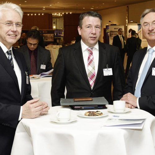 Ulrich Schäfer und Thomas Niebur (beide GS1 Germany) und Michael Salmen (C.E. Noerpel)