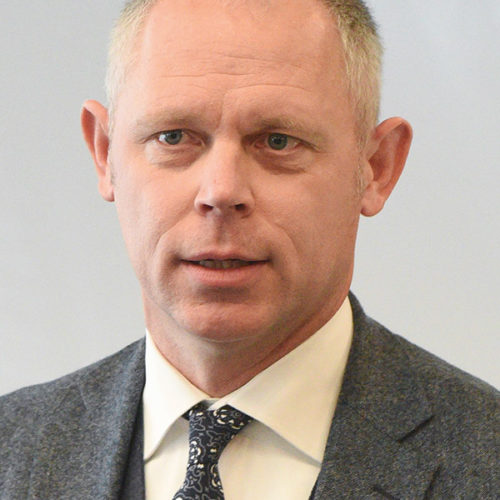 Dr. Martin Kiel (Douglas)
