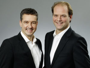 „Neue Generation Apotheke“: Stephan Just (links) und Lars Horstmann (rechts), beide Vorstand von easyApotheke