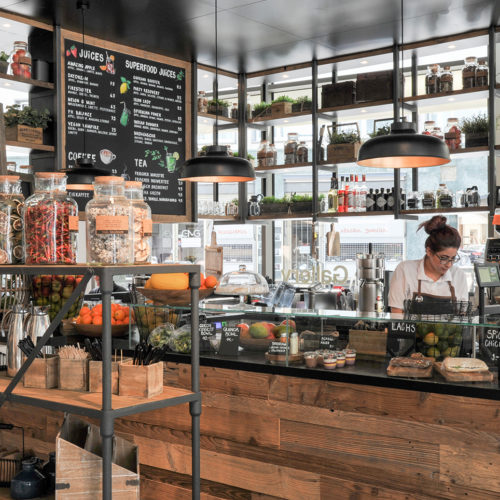 Hybridstore für die selbstbewusste, modische Frau - mit „U-Juice Bar“ (Foto: The Gallery)