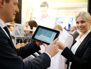 Guided Selling mit dem Tablet PC - von der Kundenberatung bis zum Bezahlvorgang