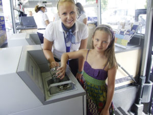 Vorbild Österreich: „Schillingeinsammlung“ im Euro-Bus