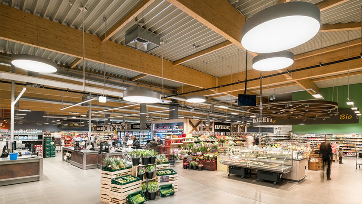 Edeka Rothe lenkt Blick in die Tiefe | stores shops