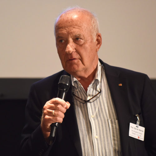 Prof. Götz W. Werner (dm Drogeriemarkt) stellte sich den Fragen des PR-Talks zum Thema „Eine Frage der Haltung".